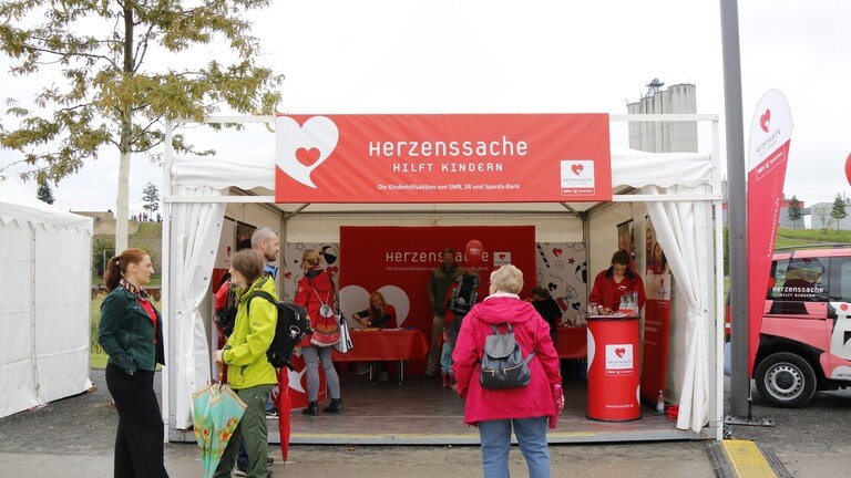 Foto: Herzenssache Herzenssache auf dem fernsehen Familienfest Heilbronn (Foto: Herzenssache)