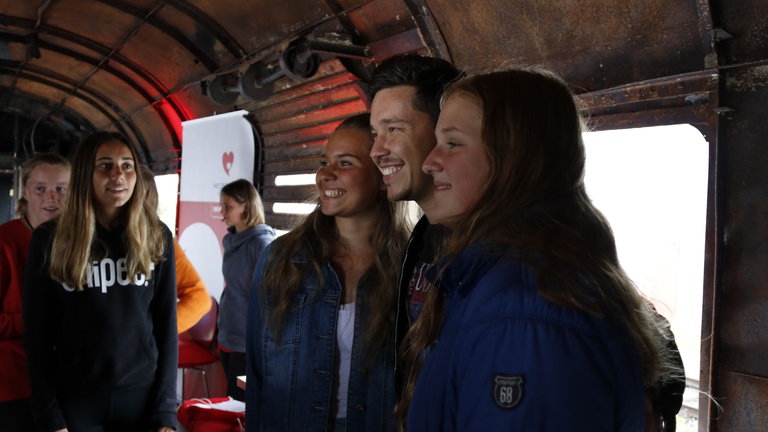 Foto: Herzenssache Herzenssache beim Fernsehen Familienfest in Heilbronn (Foto: Herzenssache)