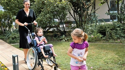 Familie im Kinderhospiz Sterntaler (Foto: Herzenssache)
