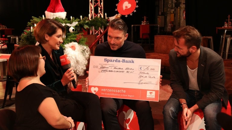 Hardy Krüger jun. und seine Frau Alice im Backstage-Interview