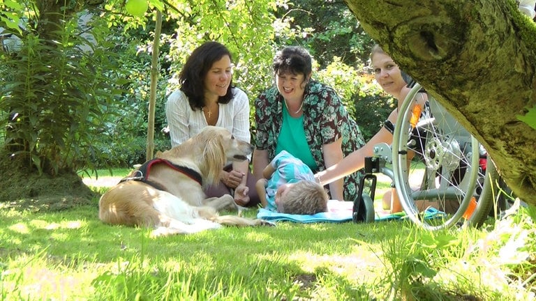 Hundetherapie im Kinderhospiz St. Jakobus