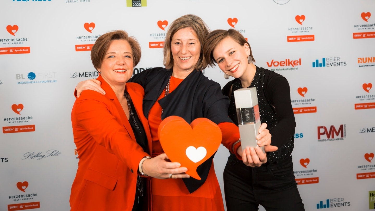 Herzenssache bekommt Dolde Medien Preis verliehen (Foto: Michael Joos)