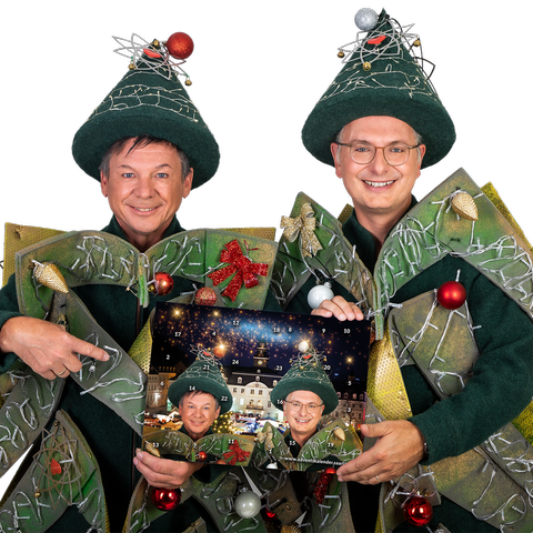 Als Tannenbäume verkleidete SR3-Moderatoren Eberhard Schilling und Michael Friemel  (Foto: Herzenssache e.V.)