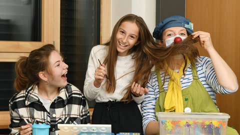 Foto: Carsten Costard Schulclown an einer Schule in Weil im Schönbuch (Foto: Carsten Costard)
