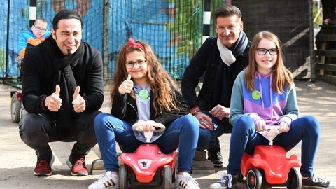 Foto: Carsten Costard Hartmut Engler Bülent Ceylan Projektbesuch (Foto: Carsten Costard)