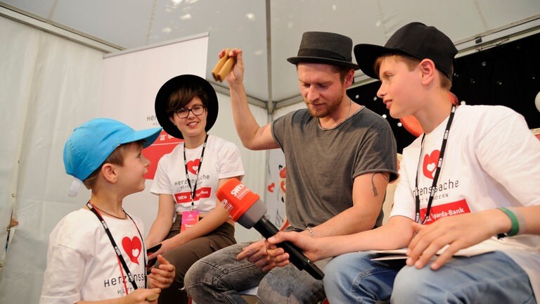 Johannes Oerding auf dem Sommerfestival Stuttgart (Foto: SWR)
