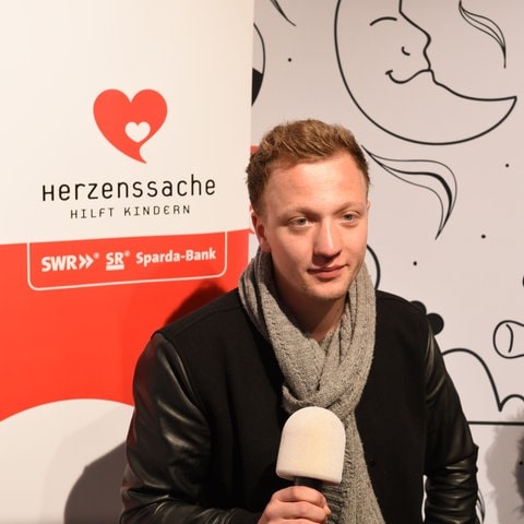 Joris im Interview mit Sim TV (Foto: SWR)