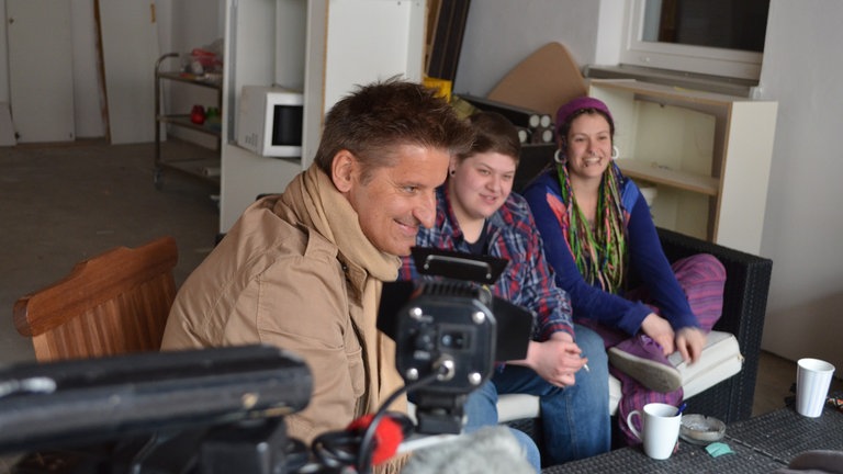 Herzenssache-Schirmherr Hartmut Engler trifft Straßenkids (Foto: Anna Bläsius)