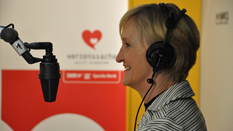 Stefanie Schneider im Interview mit SWR1 (Foto: SWR)