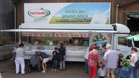 Hochwald Funmobil mit Glücksrad (Foto: Hochwald) Hochwald Funmobil mit Glücksrad