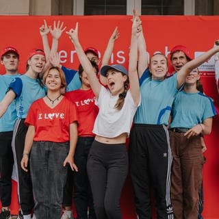 Meet & Greet mit Alice Merton und Parallel